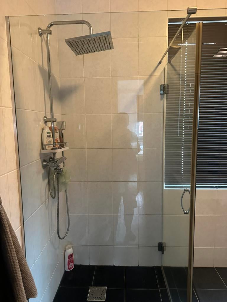 Glazenwand voor inloopdouche, Huis en Inrichting, Ophalen, (Half)hoge kast, Minder dan 50 cm, Zo goed als nieuw