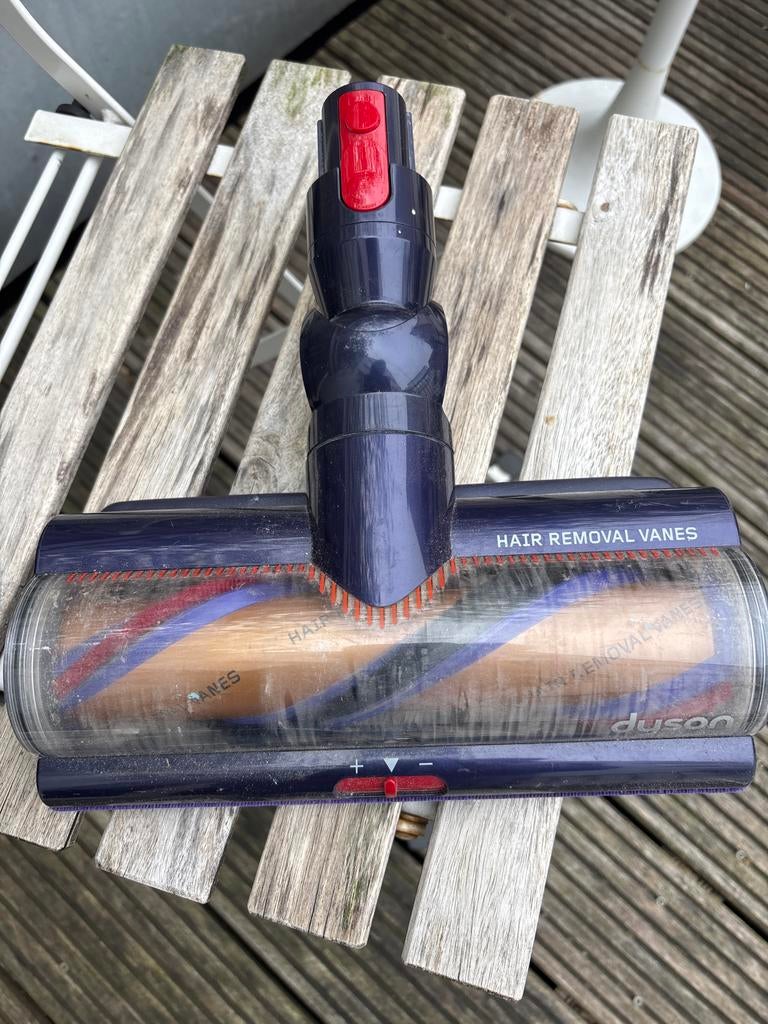 Dyson stofzuigerborstel met haarverwijderingsfunctie, Witgoed en Apparatuur, Stofzuigers, Ophalen of Verzenden, Gebruikt, 1200 tot 1600 watt