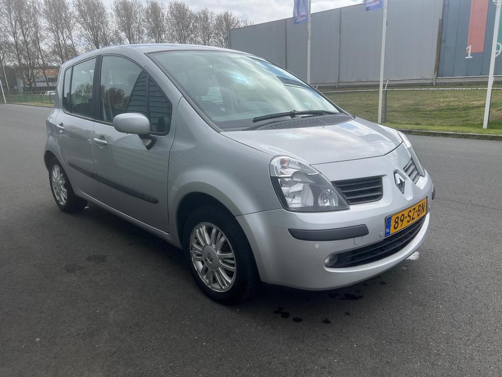 Renault Modus 1.6 16V AUT 2006 Grijs, Auto's, Renault, 4 cilinders, Origineel Nederlands, 1180 kg, 900 kg