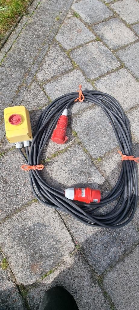 Krachtstroom kabel 380V 20 meter met thermische beveiliging, Doe-het-zelf en Verbouw, Elektra en Kabels, Ophalen