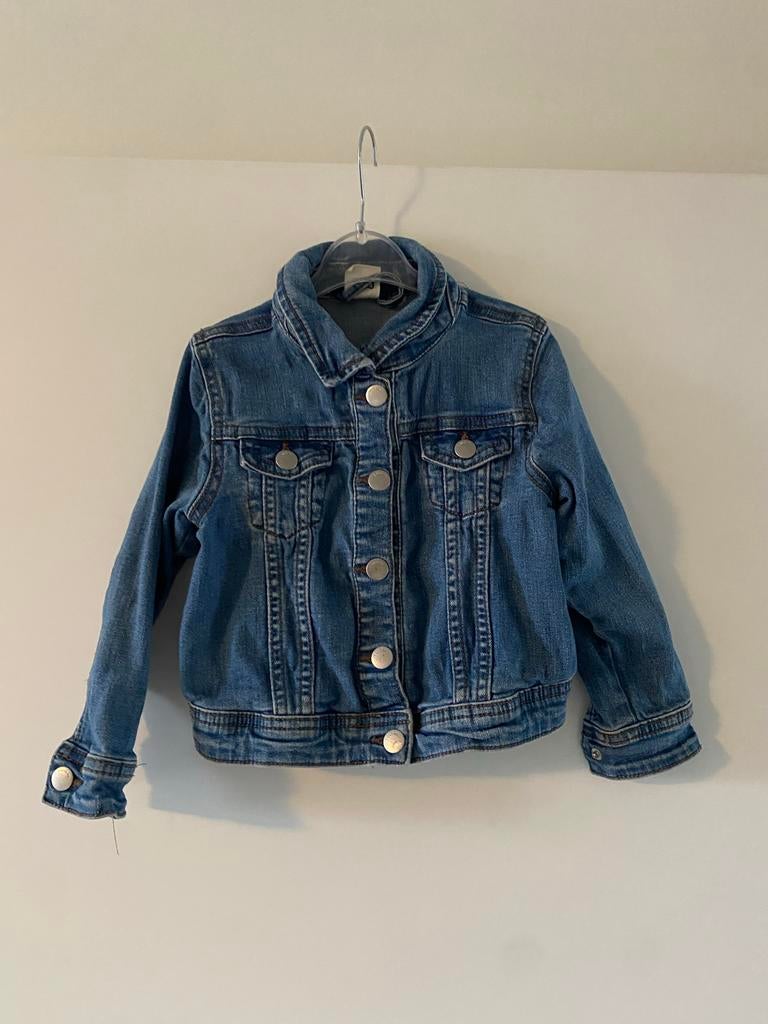 Spijkerjasje maat 98-104 HEMA unisex, Ophalen of Verzenden, Zo goed als nieuw, Jongen of Meisje, Jas