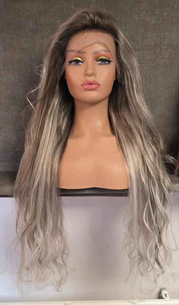 Lace wig echt haar, Sieraden, Tassen en Uiterlijk, Uiterlijk | Haarverzorging, Ophalen of Verzenden, Nieuw, Pruik of Haarverlenging