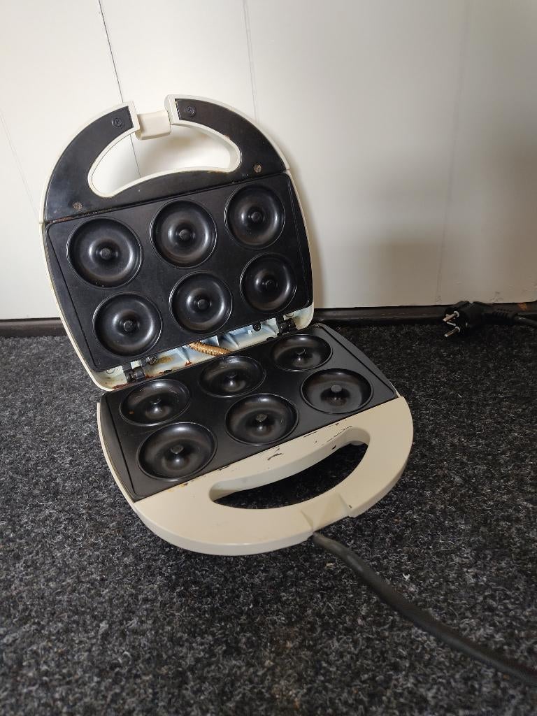 Donutmaker, Hobby en Vrije tijd, Taarten en Cupcakes maken, Ophalen, Gebruikt, Overige typen