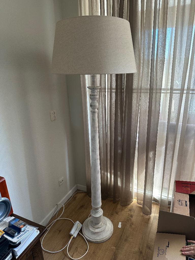 Staande lamp, Ophalen, Zo goed als nieuw, Stof, 150 tot 200 cm