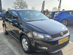 Volkswagen Polo 1.4-16V Highline *AC*Navi* (bj 2011), Auto's, Voorwielaandrijving, 86 pk, 4 cilinders, Zwart