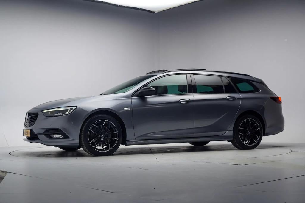 Opel Insignia 2.0 BiTurbo 4x4 210pk Exclusive OPC-Line Aut., Auto's, Opel, Automaat, 1605 kg, Lichtsensor, Diesel