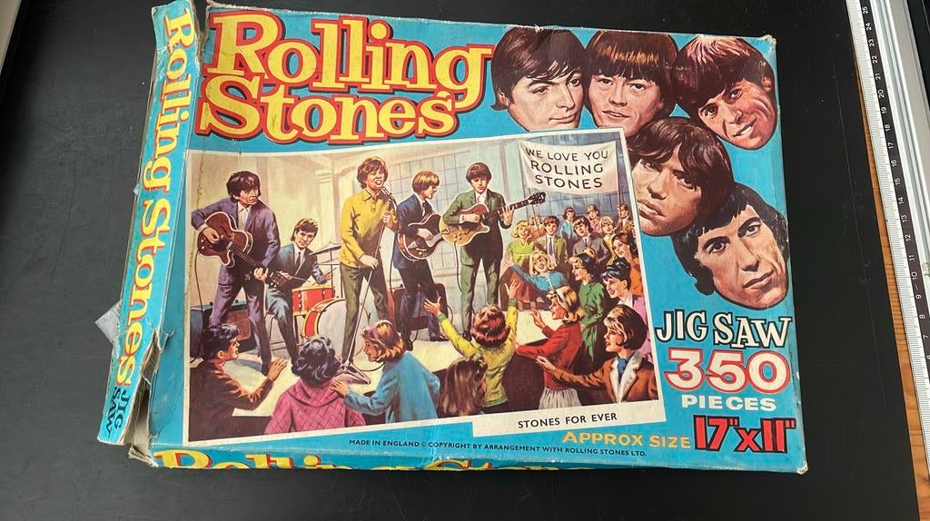 The Rolling Stones: puzzel uit 1964, Ophalen of Verzenden, Gelezen, Muziek, Film of Tv