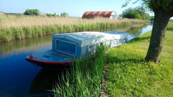 Polderschuit / vlet met kajuit 9 meter en trailer, Watersport en Boten, Motorboten en Motorjachten, Gebruikt, Staal, Diesel, Ophalen of Verzenden