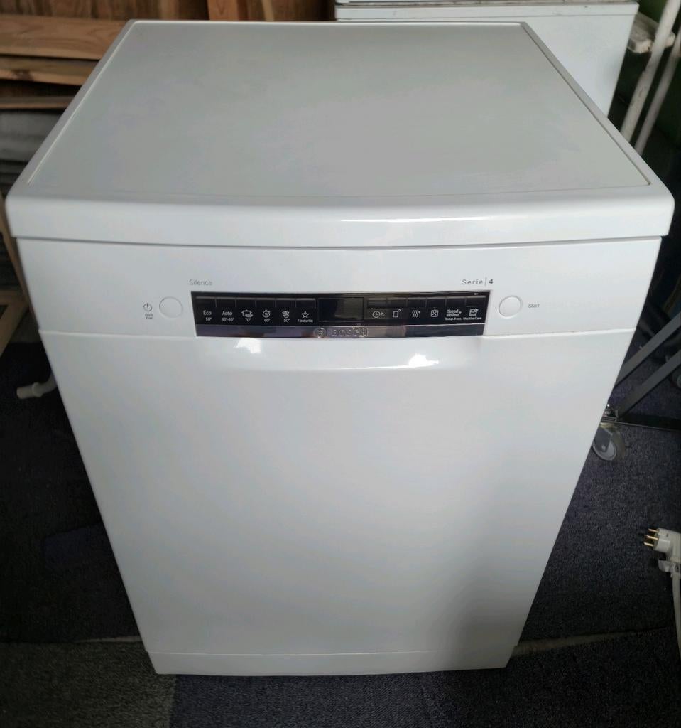 Bosch vrijstaande vaatwasser 60 cm, Witgoed en Apparatuur, Vaatwasmachines, Ophalen, Zo goed als nieuw, 85 tot 90 cm