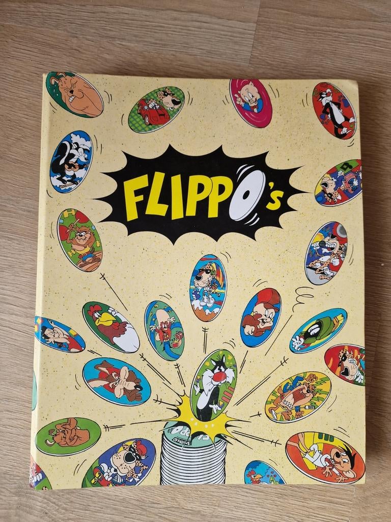 Flippo's Looney Tunes verzamelmap met flippo's, Ophalen of Verzenden, Looney Tunes, Verzameling, Met verzamelmap(pen)