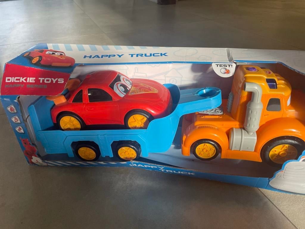 Speelgoed auto transporter met werkende geluidsknop, Kinderen en Baby's, Speelgoed | Speelgoedvoertuigen, Ophalen, Zo goed als nieuw