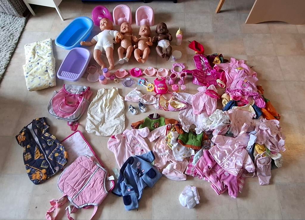 3 Baby Born poppen, 1 andere en veel baby born accessoires, Kinderen en Baby's, Speelgoed | Poppen, Gebruikt, Babypop, Ophalen