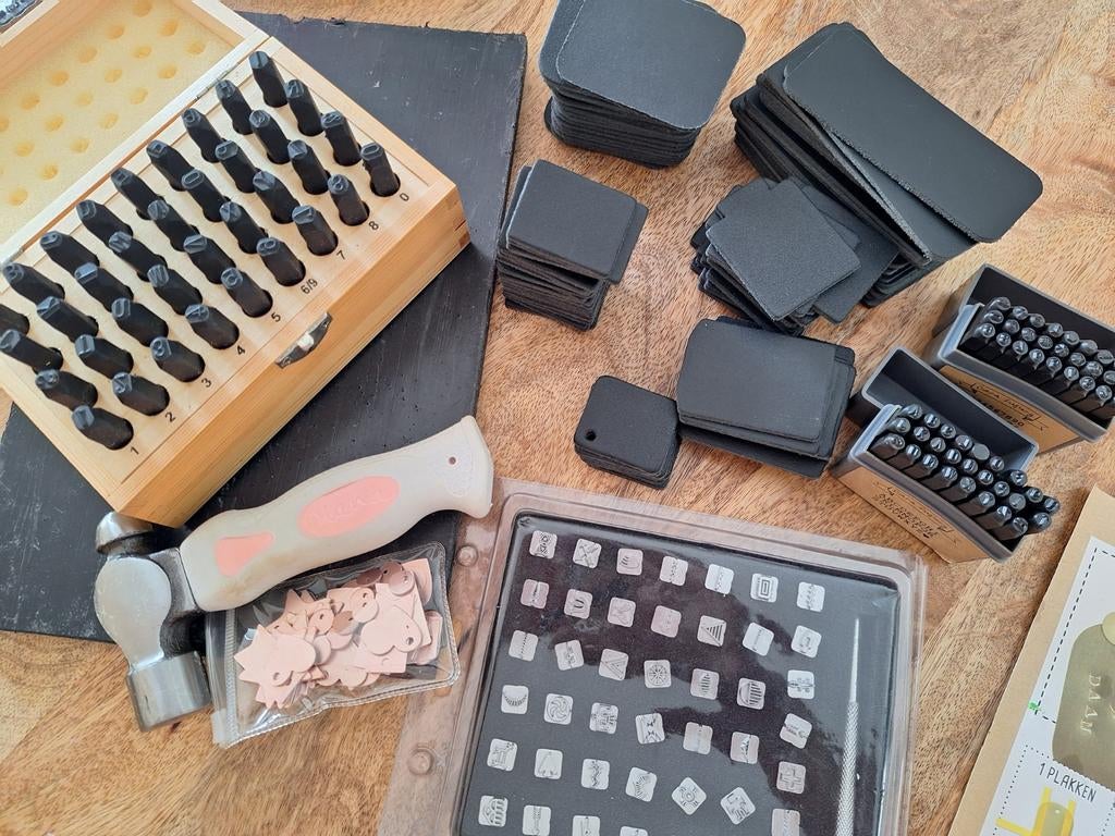 Slagstempel set, Ophalen, Zo goed als nieuw