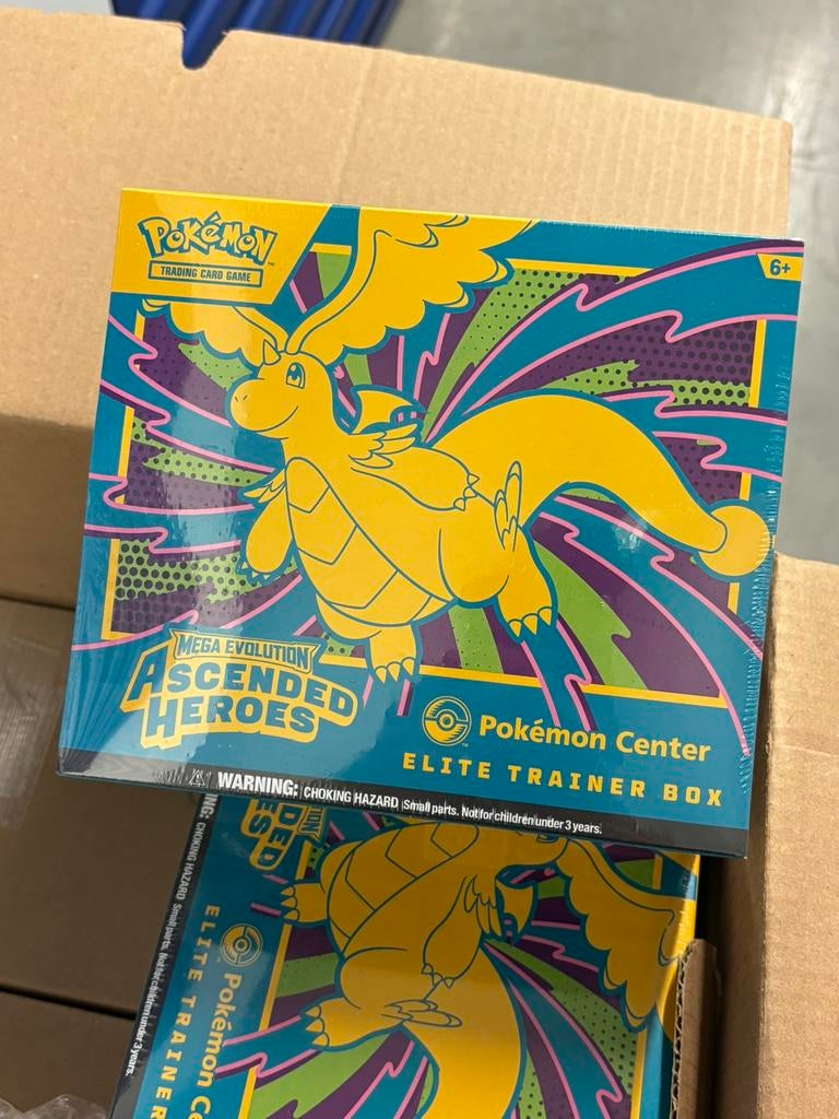 Pokemon Center Ascended Heroes ETB, Hobby en Vrije tijd, Verzamelkaartspellen | Pokémon, Ophalen of Verzenden, Nieuw, Boosterbox