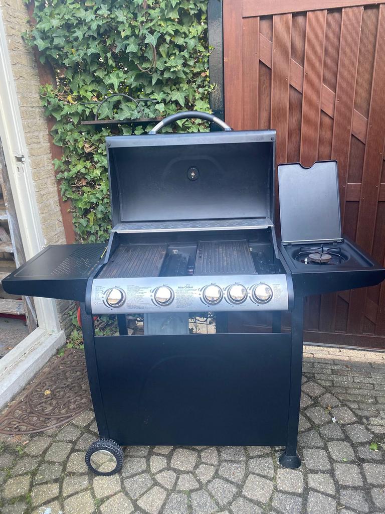 Nette buitenkeuken / barbecue op gas, Tuin en Terras, Ophalen, Gebruikt