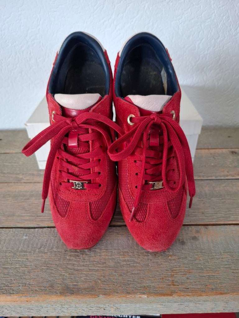 TOMMY HILFIGER SNEAKERS ROOD maat 39, Verzenden, Rood, Tommy Hilfiger, Sneakers of Gympen