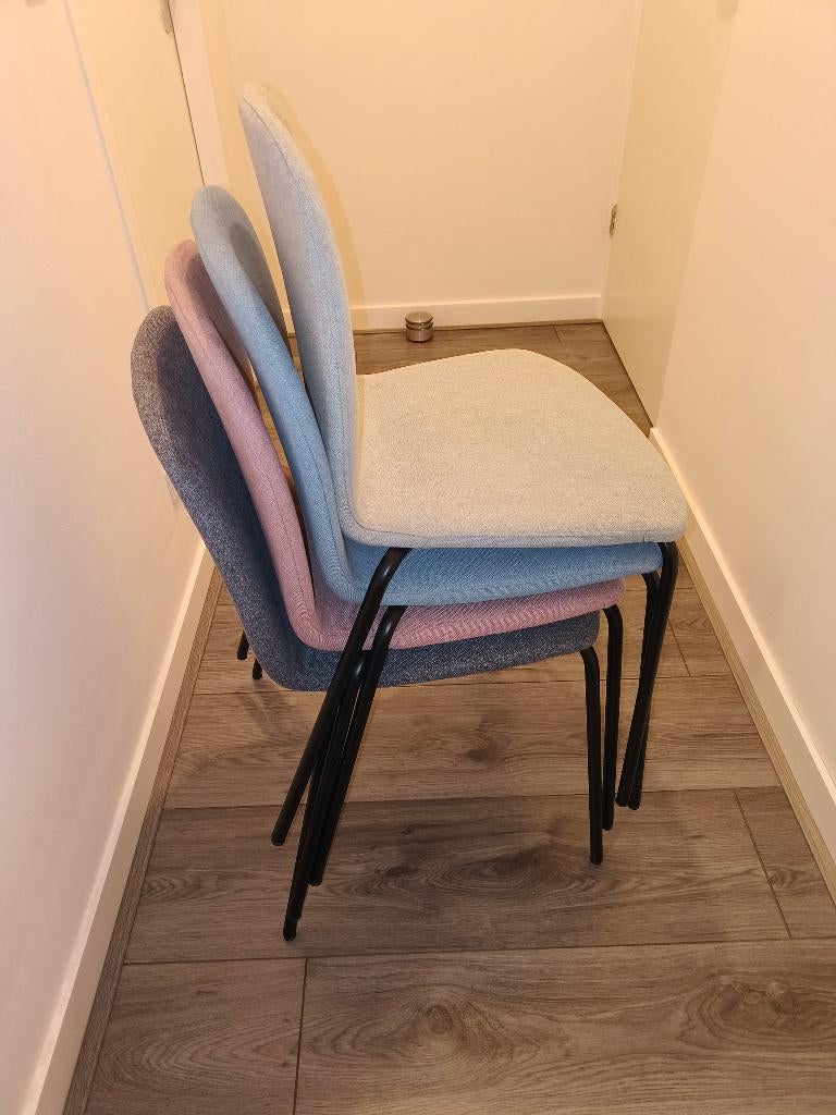 Eetkamerstoelen, Huis en Inrichting, Stoelen, Ophalen, Zo goed als nieuw, Overige kleuren, Vier