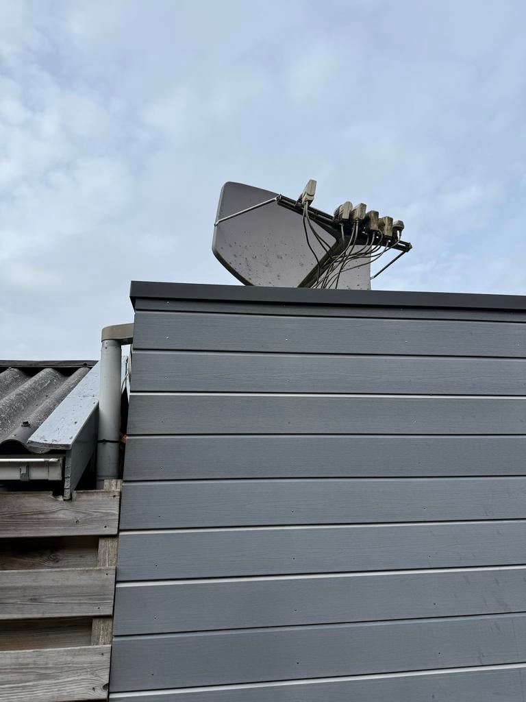Visiosat HD Schotelantenne 6  LNB's met standaard, Ophalen of Verzenden, Gebruikt, (Schotel)antenne, Overige merken