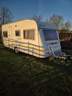 Knaus Sudwind Caravan - Ideaal voor avontuurlijke reizen, Caravans en Kamperen, Caravans, Omvormbare zithoek, Particulier, 5 tot 6 meter