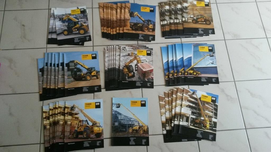 partij verreiker folders van Caterpillar en Manitou, Boeken, Ophalen of Verzenden, Zo goed als nieuw, Overige merken