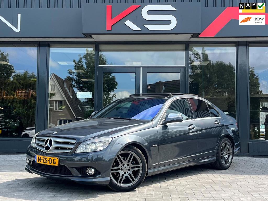 Mercedes-Benz C-klasse 230 Avantgarde AMG Pano Leder Navi Na, Auto's, Mercedes-Benz, Automaat, Achterwielaandrijving, 2496 cc
