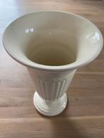 Wedgwood Edme Plain Vaas 22.5 cm hoog NIEUW, Overige kleuren, Aardewerk of Porselein, Nieuw, Ophalen of Verzenden