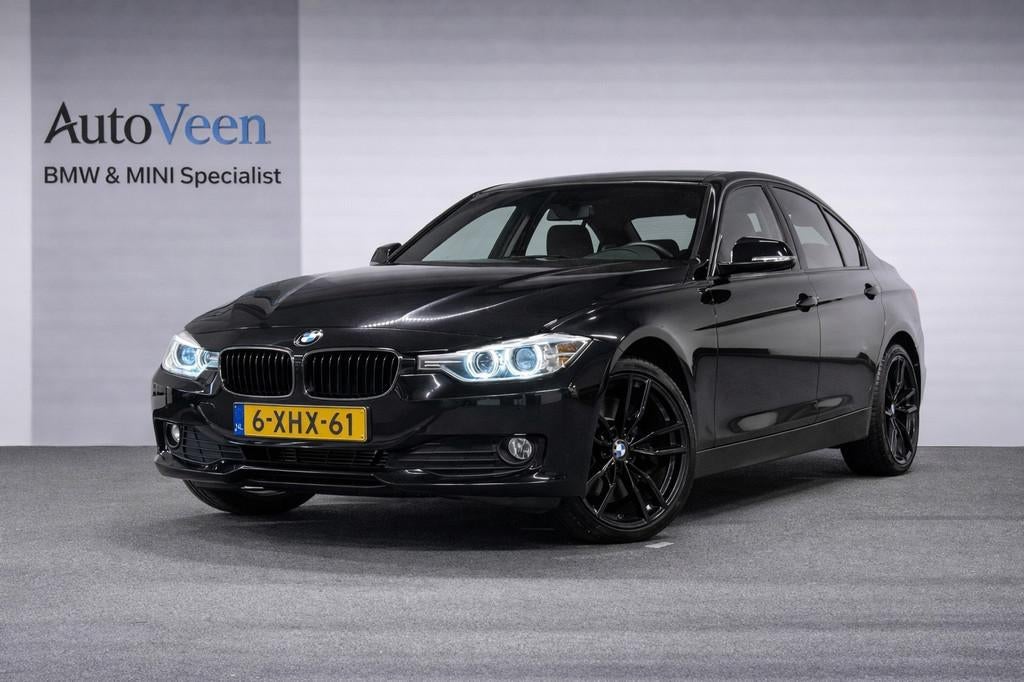 BMW 3-serie 316i Executive (LED NL AUTO, GROOT NAVI, CLIMA,, Auto's, BMW, Automaat, Gebruikt, 4 cilinders, Zwart