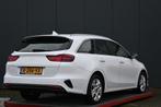 Kia Ceed Sportswagon 1.0 T-GDi MHEV DynamicLine automaat, Auto's, Stof, Gebruikt, 1309 kg, Wit