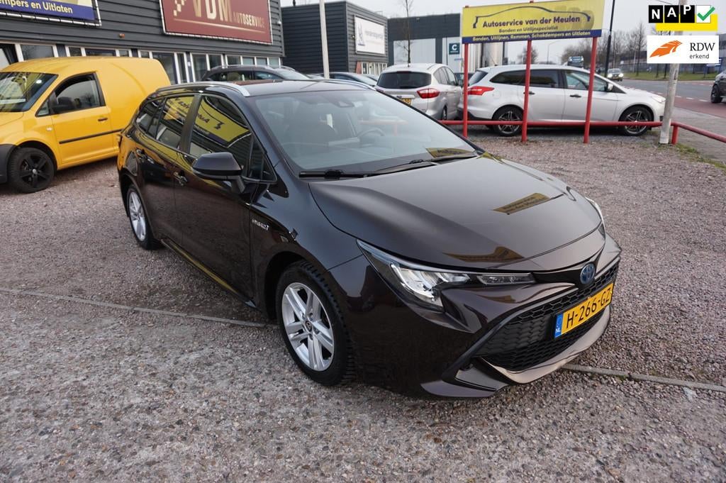 Toyota Corolla Touring Sports 1.8 Hybrid Active Incl BTW, Ne, Auto's, Toyota, Gebruikt, Bruin, Corolla, 30 km/l