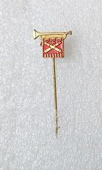volmetaal speldm Artillerie Trompetter Korps, Ophalen of Verzenden, Zo goed als nieuw, Overige onderwerpen, Speldje of Pin