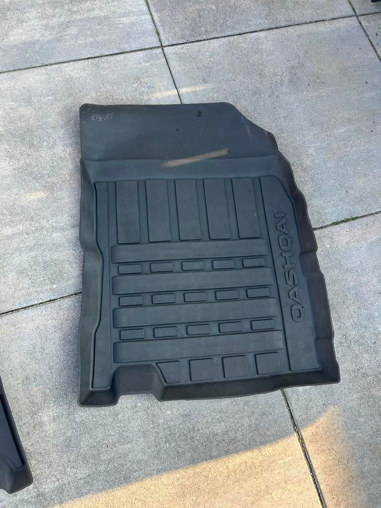 Rubberen matten set Nissan Qashqai, Ophalen, Gebruikt