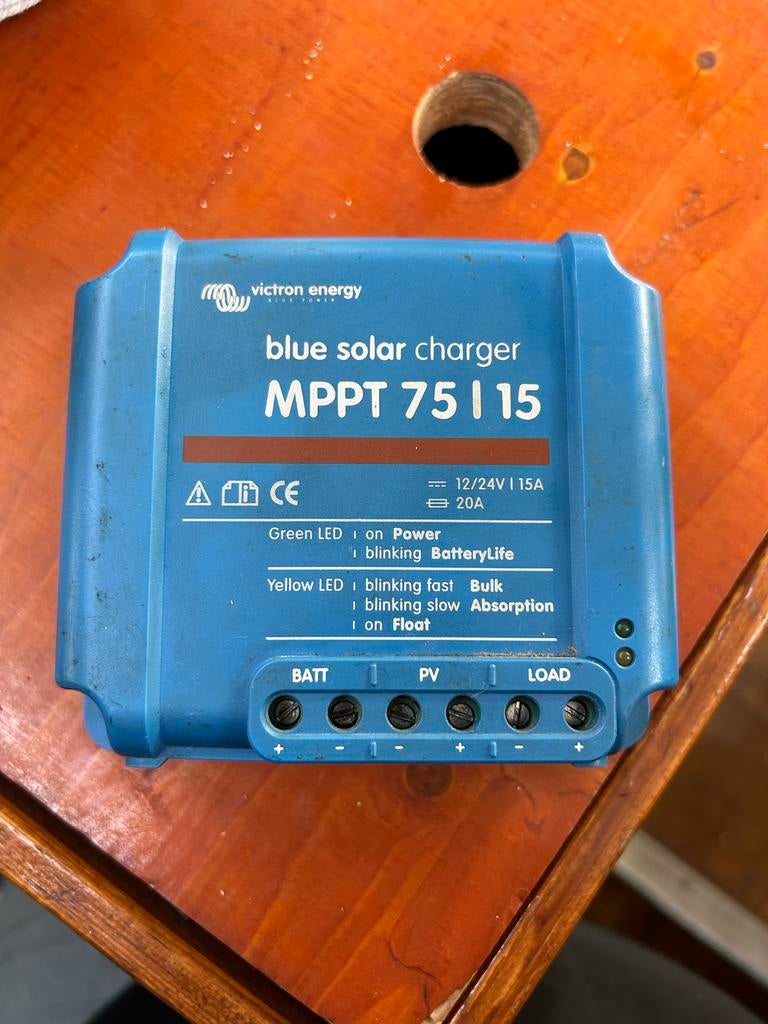 Victron MPPT lader 75/15, Watersport en Boten, Bootonderdelen, Gebruikt, Ophalen of Verzenden