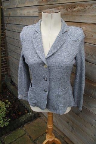 jasje blauwgrijs La Gauchita mt 38 Vaste prijs OPRUIMING, Kleding | Dames, Maat 38/40 (M), La Gauchita, Zo goed als nieuw, Jasje