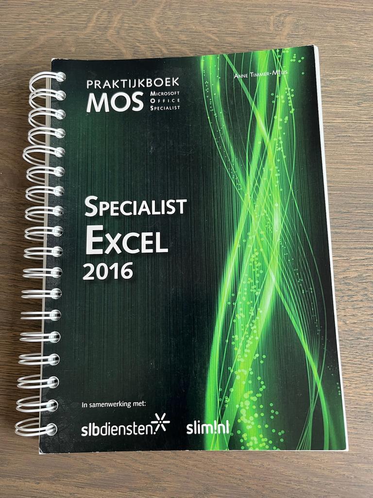 Microsoft Office Excel 2016 Praktijkboek, Boeken, Ophalen of Verzenden, Zo goed als nieuw, MBO