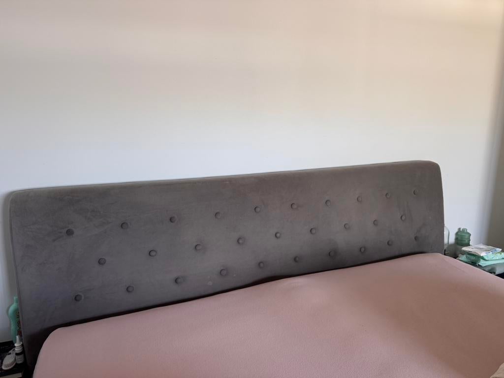 Bed frame met schotel bodem MioDormio, Ophalen, Gebruikt, 210 cm, Tweepersoons