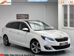 Peugeot 308 SW 1.2 PureTech Allure 2016, Panodak, Keyless, Gebruikt, 1199 cc, Met garantie (alle), 635 kg
