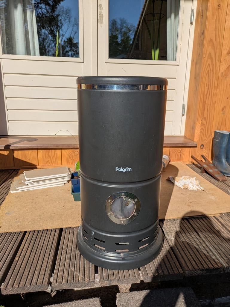 Pelgrim Gaskachel, Ophalen, Gebruikt, Gas, Vrijstaand