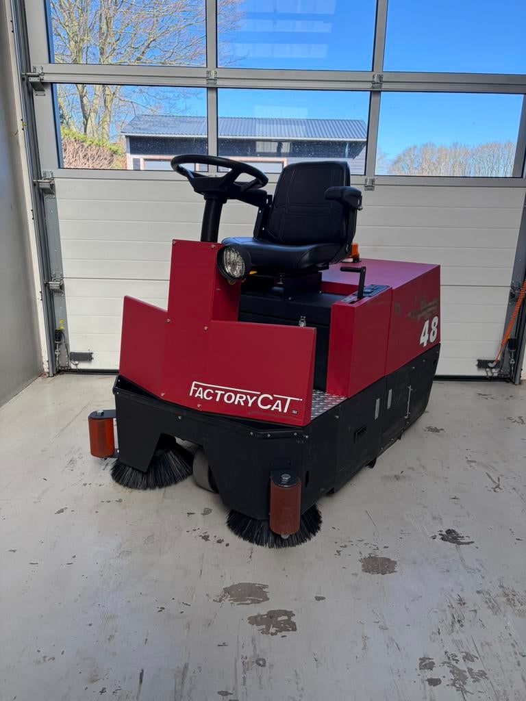 FactoryCat TR | Veegmachine | Nieuw accupakket, Tuin en Terras, Ophalen of Verzenden, Nieuw