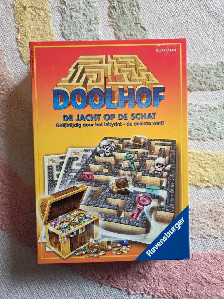 Spel "Doolhof, de jacht op de schat" van makers van Betoverd, Vijf spelers of meer, Ophalen of Verzenden, Zo goed als nieuw, Ravensburger