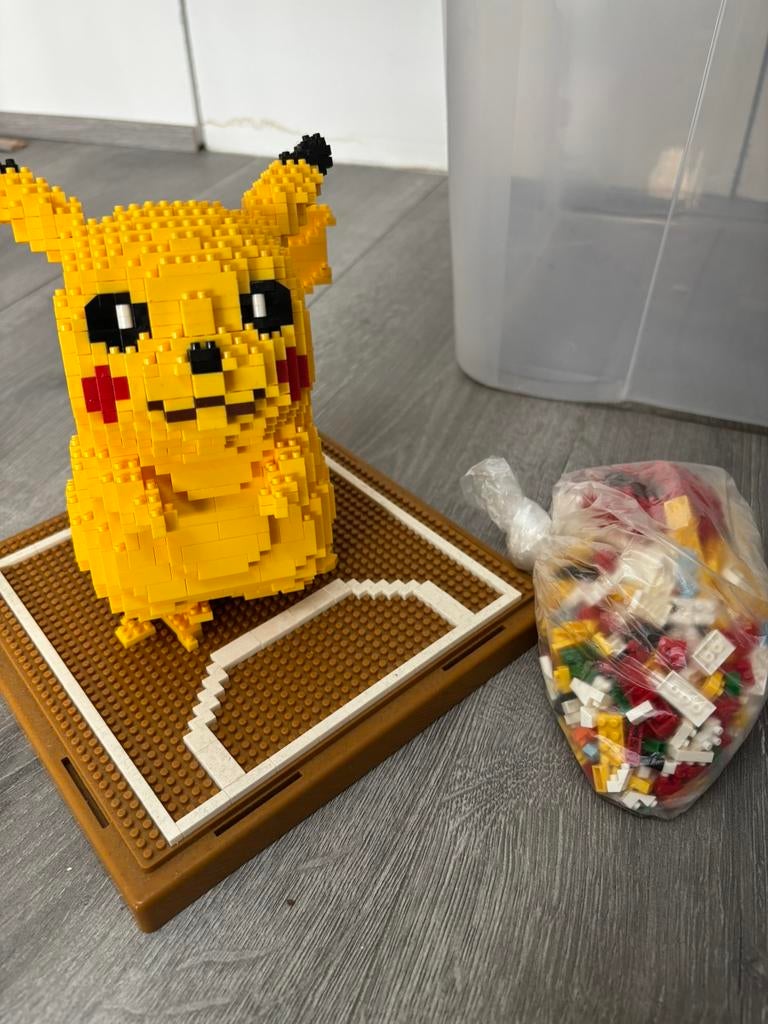 Nanoblock pikachu, Ophalen, Zo goed als nieuw, Stoffen beer, Overige merken