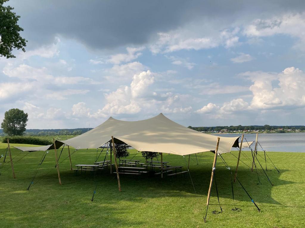 Stretchtent 10,5 x 15 m groot Nieuwstaat!, Ophalen, 6 meter of meer, Zo goed als nieuw, 8 meter of meer