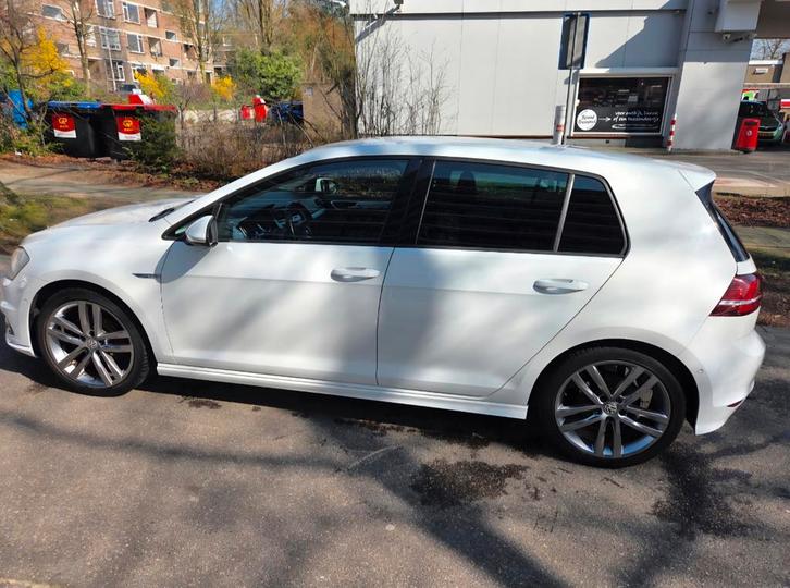 Volkswagen golf 7 r-line cup edition, Auto's, Volkswagen, Particulier, Golf, Airbags, Airconditioning, Bluetooth, Bochtverlichting