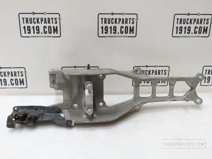 Scania 2323720 Cabine steun Li. Scania, Auto-onderdelen, Vrachtwagen-onderdelen, Gebruikt, Ophalen