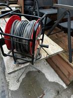 Slangen haspel !, Ophalen, 6 tot 10 bar, Zo goed als nieuw, Minder dan 200 liter/min