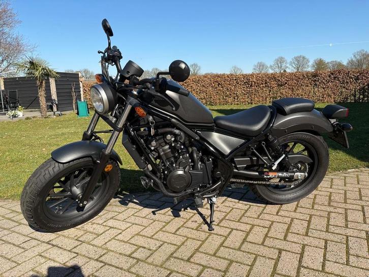Honda Rebel CMX 500 bj 2019 (nieuwstaat), Motoren, Motoren | Honda, Particulier, Chopper, 12 t/m 35 kW, 2 cilinders, Minimaal motorrijbewijs A2