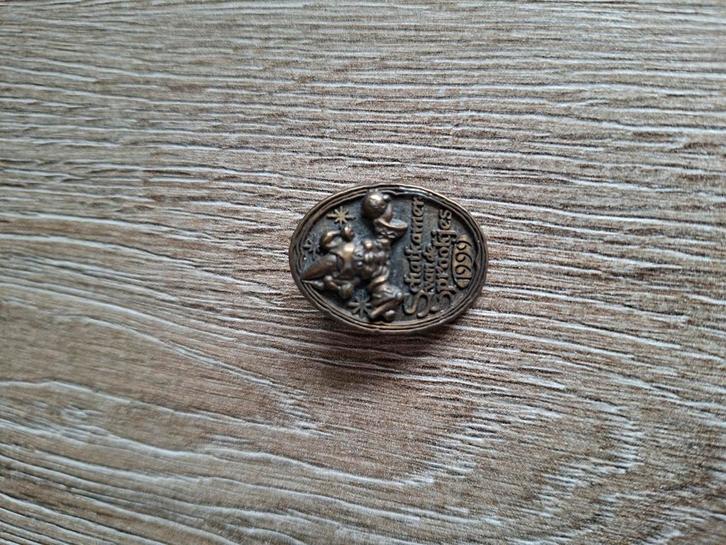 Efteling pin Sprookjes 1999, Verzamelen, Efteling, Ophalen of Verzenden