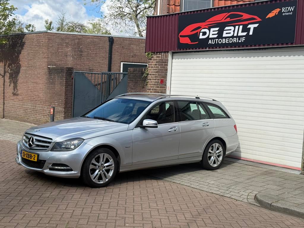Mercedes-Benz C-Klasse Avantgarde 2.2 CDI AUT/LED/FACELIFT!, Auto's, Automaat, Euro 5, 1800 kg, Zwart