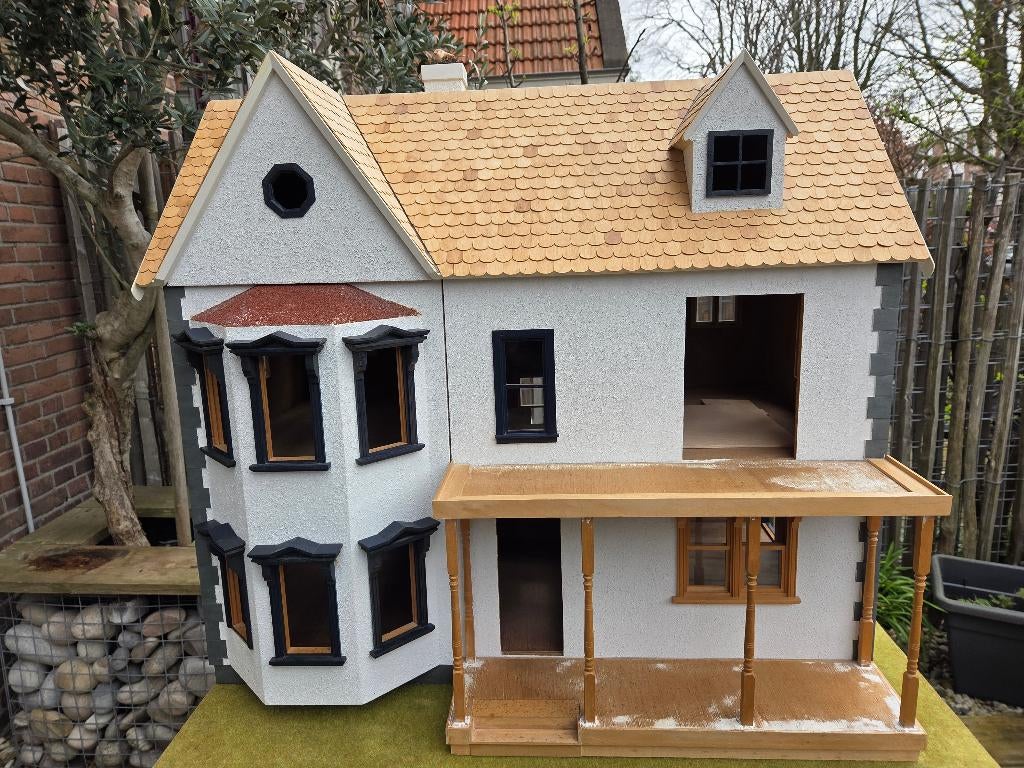 poppenhuis in casco staat, Ophalen, Zo goed als nieuw