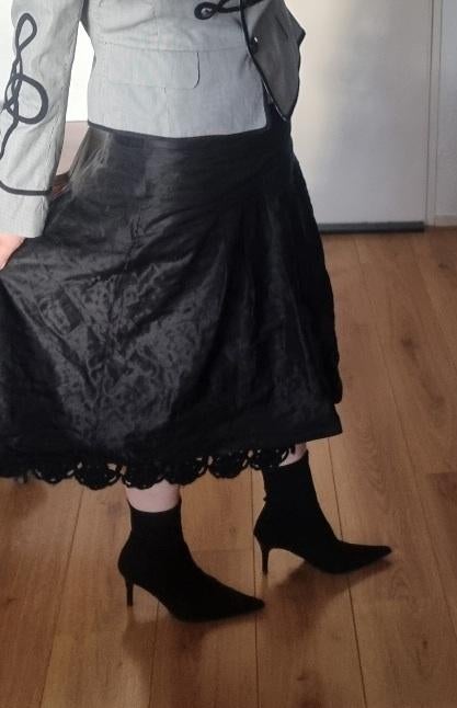 Bandolera zwart rok met gebreede kant, Kleding | Dames, Rokken, Verzenden, Zwart, Maat 42/44 (L), Zo goed als nieuw