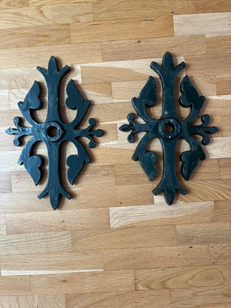 Antieke gietijzeren muurankers, Ophalen of Verzenden